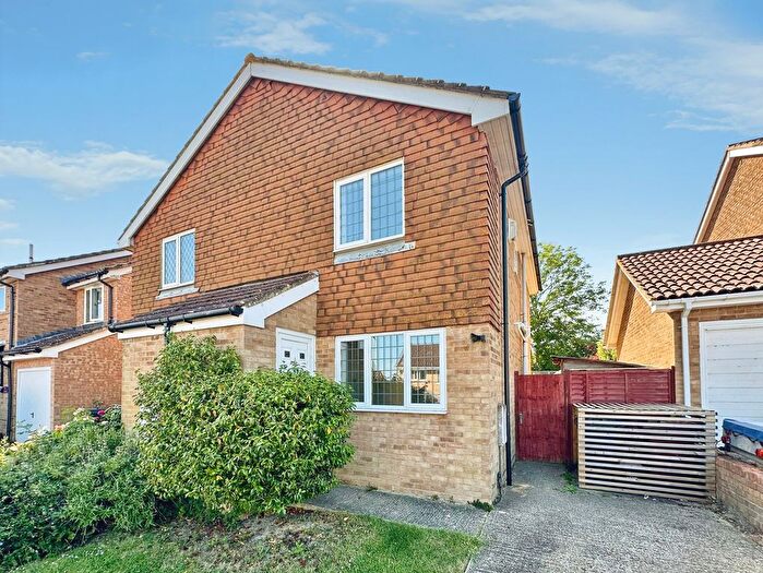 2 Bedroom Semi-Detached House For Sale In Newlands, Ashford, TN23