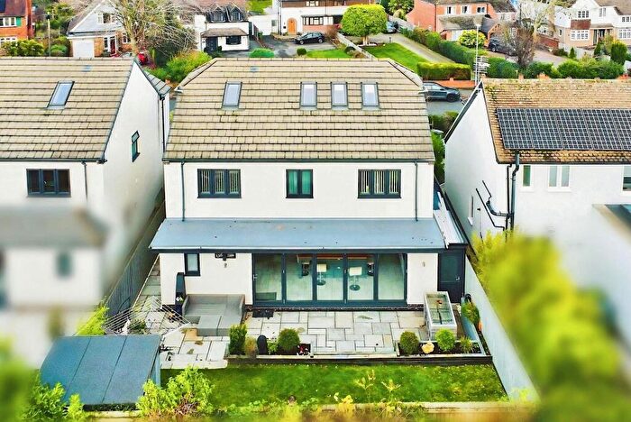 5 Bedroom Detached House For Sale In Fairefield Crescent, Glenfield, LE3