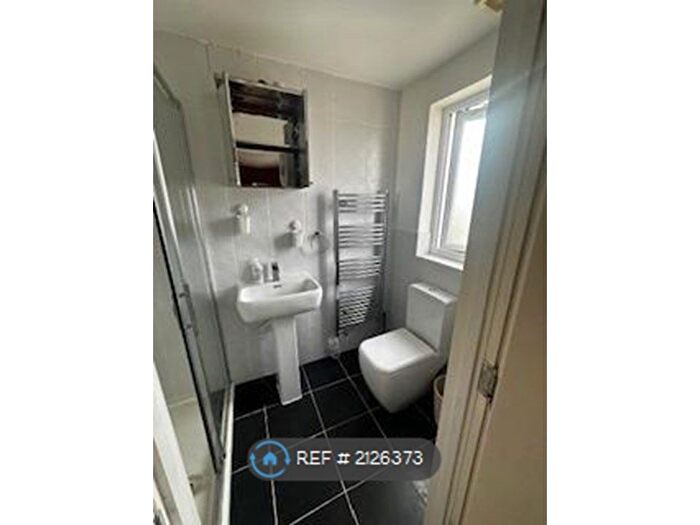 4 Bedroom Terraced House To Rent In Dereham Road, Barking, IG11