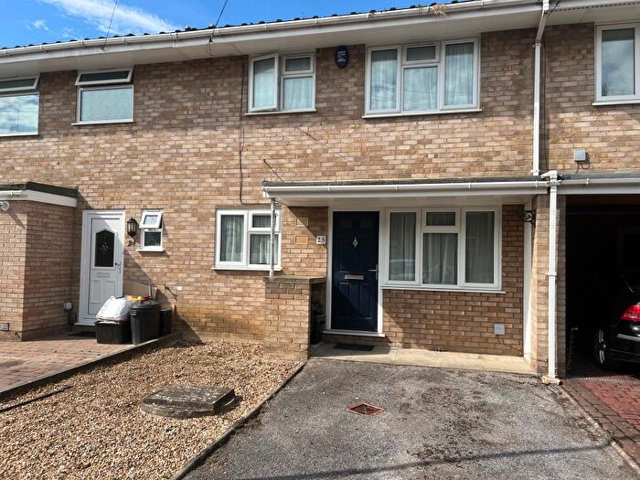 3 Bedroom Terraced House To Rent In Albert Road, London, SE9