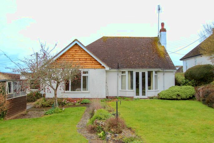 2 Bedroom Bungalow For Sale In Stevens Cross Close, Sidford, Sidmouth, EX10