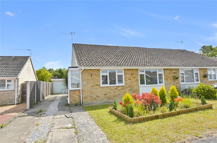 2 Bedroom Bungalow For Sale In Heatherdown Road, West Moors, Ferndown, Dorset, BH22