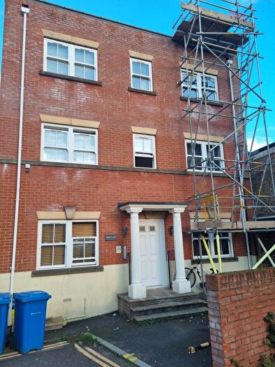 1 Bedroom Flat To Rent In Globe Lane, Poole, BH15