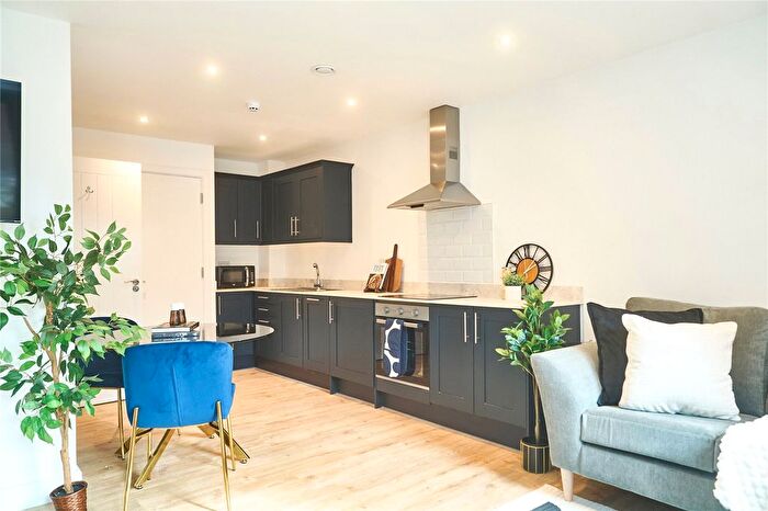 1 Bedroom Flat To Rent In West Street, Bedminster, Bristol, BS3