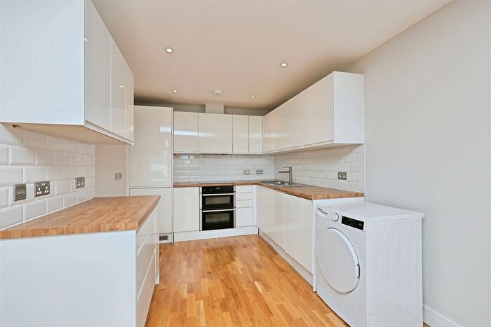 2 Bedroom Flat To Rent In Ber Street, Norwich, NR1