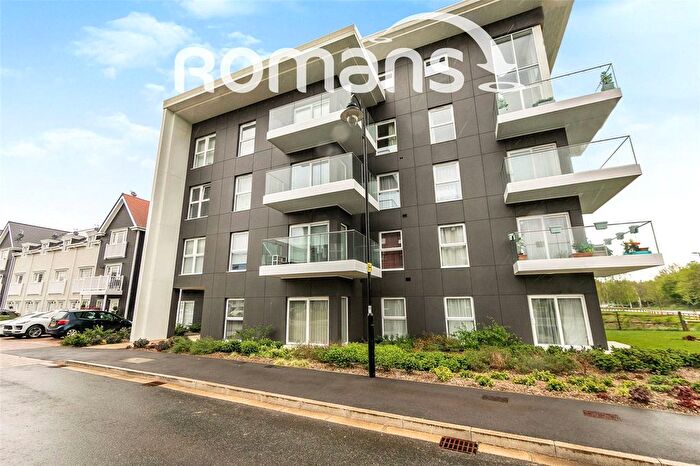 1 Bedroom Flat For Sale In Fairhaven Drive, Reading, Berkshire, RG2