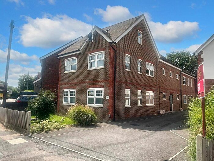 1 Bedroom Flat To Rent In Yattendon Road, St. Georges, RH6