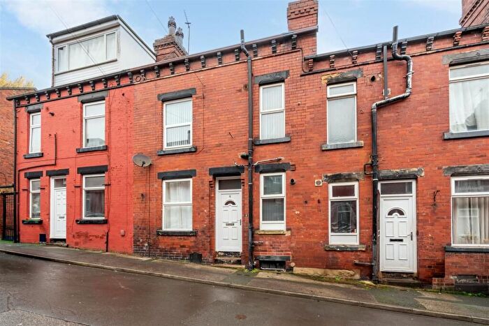2 Bedroom Terraced House To Rent In Moorfield Grove, Leeds, LS12