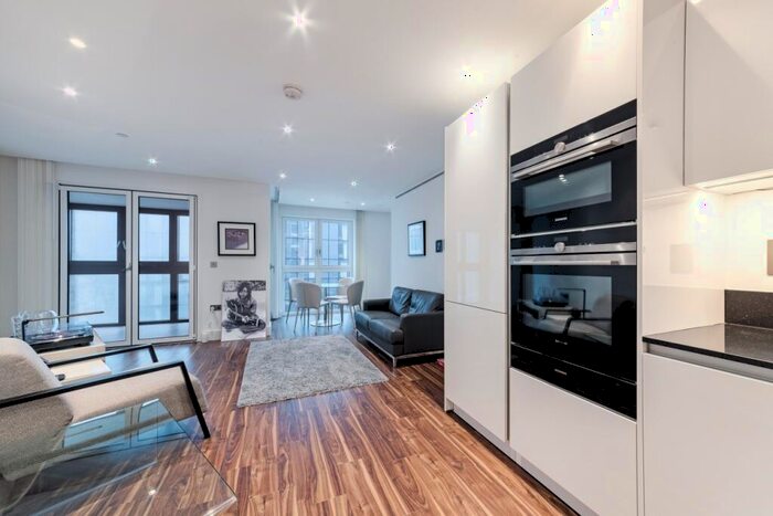 1 Bedroom Flat To Rent In New Drum Street, Aldgate, London, E1