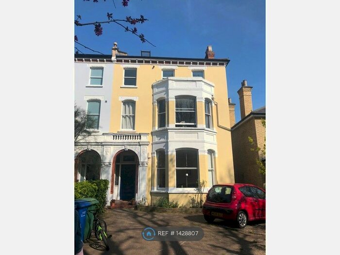 1 Bedroom Flat To Rent In London, London, SE5