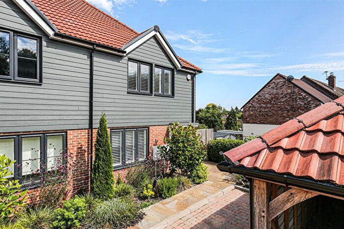 4 Bedroom Semi-Detached House For Sale In Croft Road, Westerham, TN16