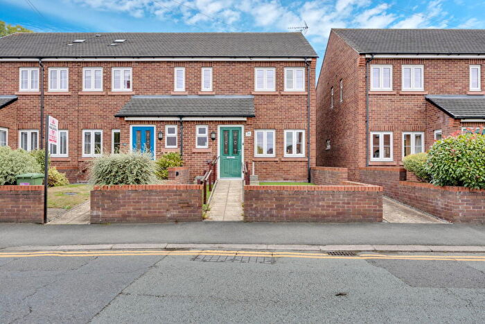 3 Bedroom End Of Terrace House For Sale In Bradwall Road, Sandbach, CW11