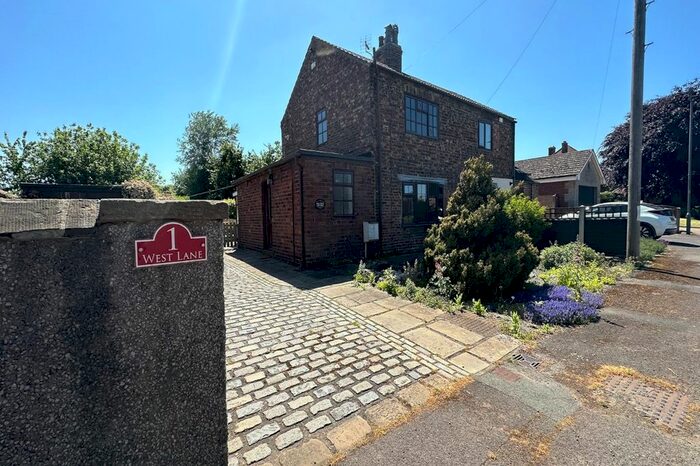 2 Bedroom Semi-Detached House For Sale In West Lane, Burn, Selby, North Yorkshire, YO8