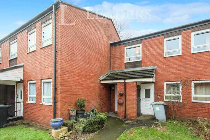 2 Bedroom Apartment To Rent In Drayton Crescent, Crewe, CW1