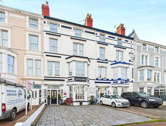 9 Bedroom Terraced House For Sale In Deganwy Avenue, Llandudno, Conwy, LL30