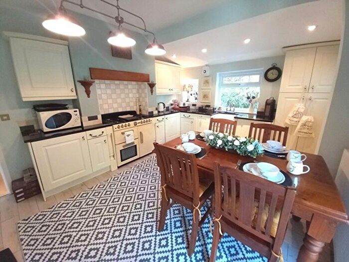 2 Bedroom Bungalow To Rent In Glenside, Mount Pleasant, Greenodd, Ulverston, LA12