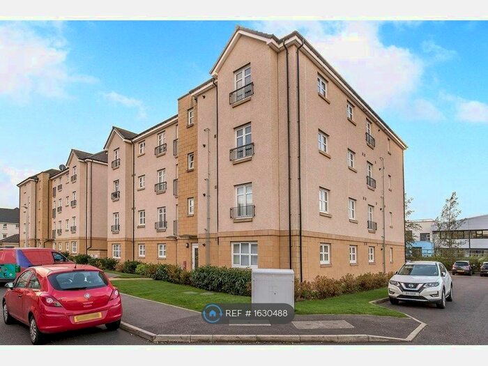 2 Bedroom Flat To Rent In Buckstone, Edinburgh, EH10