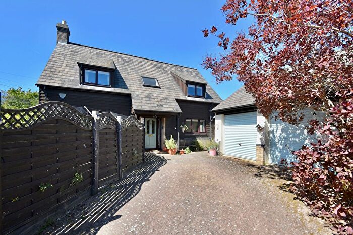 3 Bedroom Detached House For Sale In St. Thomas, Eltisley, PE19