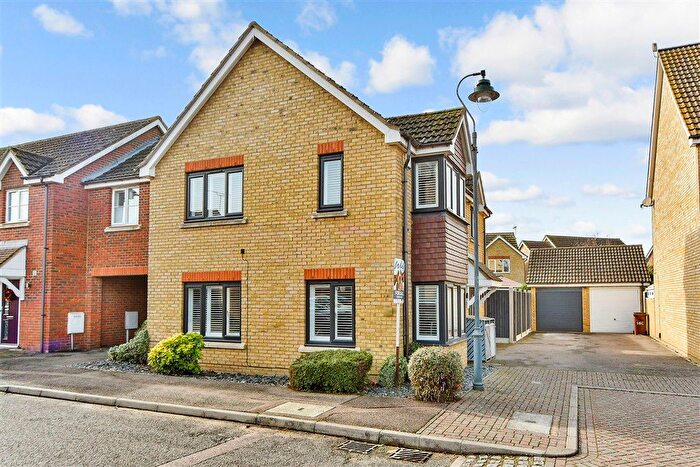 3 Bedroom Detached House For Sale In Stangate Drive, Iwade, Sittingbourne, Kent, ME9