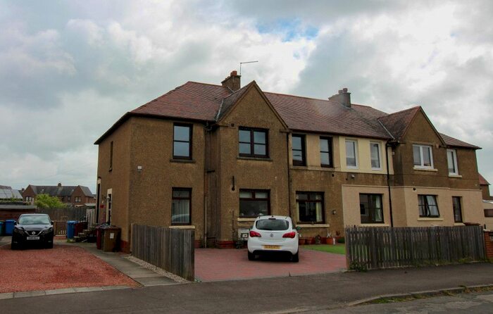 3 Bedroom Flat To Rent In Hazel Road, Grangemouth, FK3
