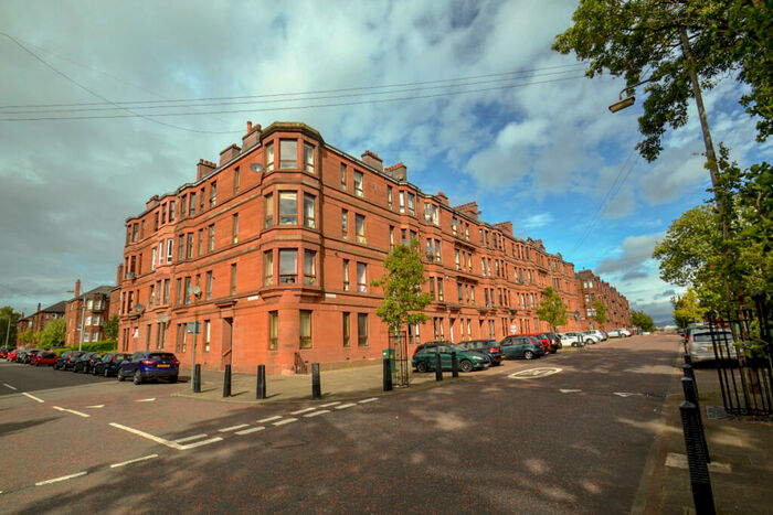 1 Bedroom Flat To Rent In / Cuthbertson Street, Govanhill, Glasgow, G42