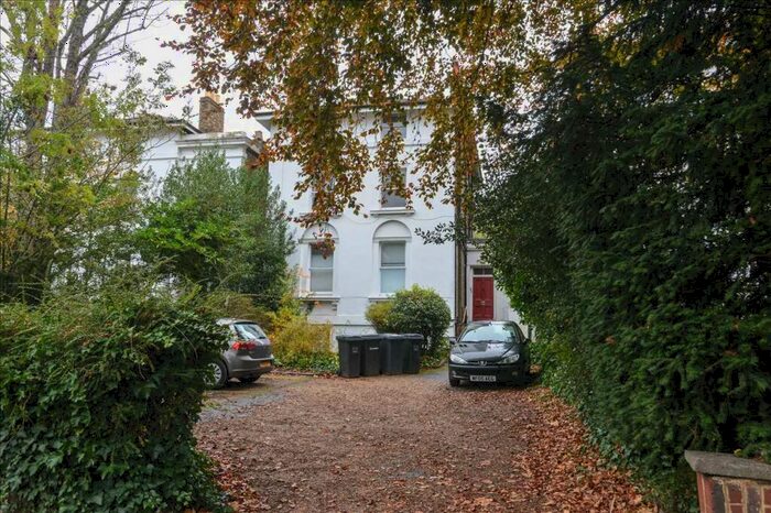 1 Bedroom Apartment To Rent In Lee Park, London, SE3