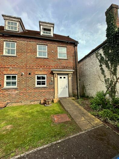 3 Bedroom Property To Rent In Withylands View, Ardingly, Haywards Heath, RH17