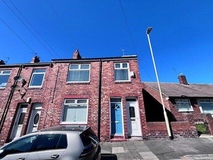 2 Bedroom Apartment To Rent In Prince Consort Road, Hebburn, Tyne And Wear, NE31