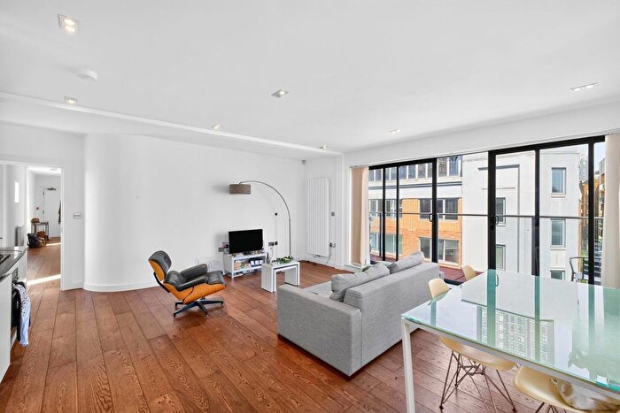 2 Bedroom Flat To Rent In Central Street, London, EC1V
