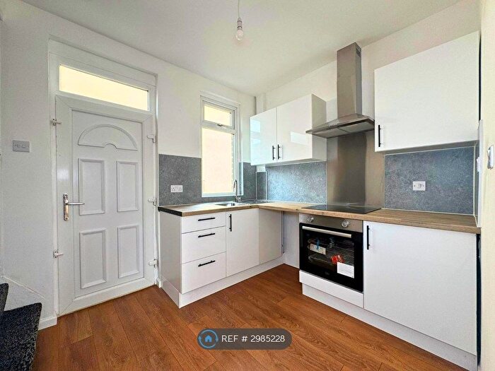2 Bedroom Terraced House To Rent In Rhodes Terrace, Barnsley, S70