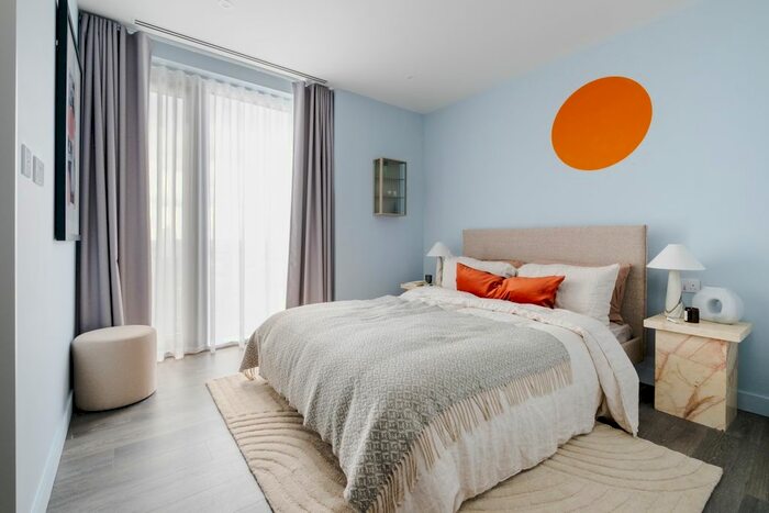 2 Bedroom Flat To Rent In Cherry Park Lane, London, E20