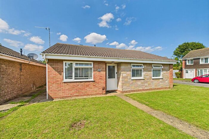 3 Bedroom Detached Bungalow For Sale In Gainsborough Drive, Lowestoft, NR32