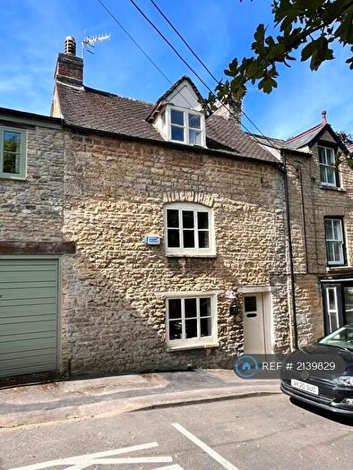 3 Bedroom Terraced House To Rent In Church Street, Chipping Norton, OX7