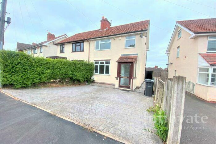 2 Bedroom Semi-Detached House To Rent In Elizabeth Crescent, Oldbury, B68