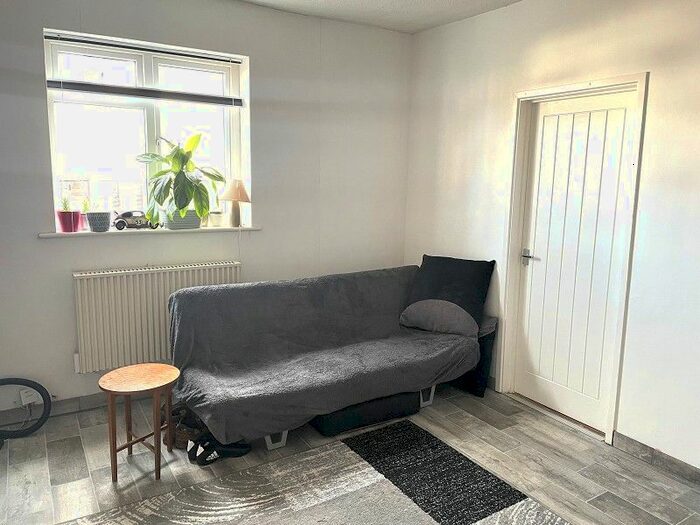 2 Bedroom Property To Rent In Bedford Road, Cranfield, Bedford, Bedfordshire., MK43