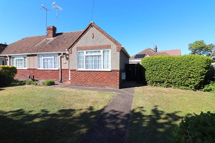 2 Bedroom Semi-Detached Bungalow For Sale In Laburnum Grove, Warden Hills, Luton, LU3