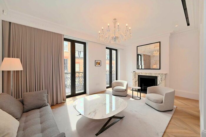 4 Bedroom Town House To Rent In Little Chester Street, London, SW1X