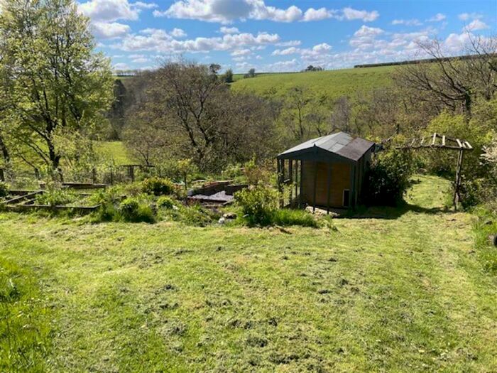 4 Bedroom Farm For Sale In Talog, Carmarthen SA33