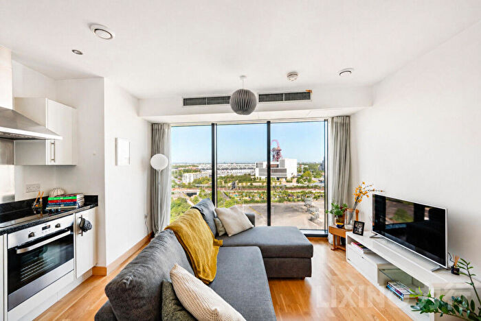 1 Bedroom Apartment For Sale In River Heights, High Street, Stratford, E15