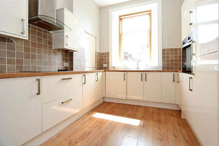 1 Bedroom Flat To Rent In Novar Drive, Glasgow, G12