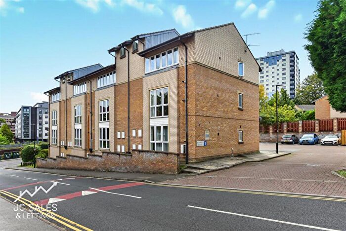 2 Bedroom Terraced House For Sale In Bramwell Court, Sheffield, S3