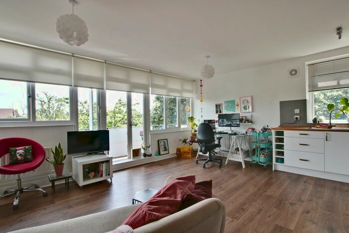 1 Bedroom Flat To Rent In Highland Road, Bromley, BR1