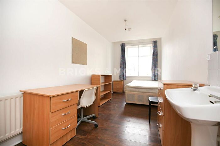 6 Bedroom Flat To Rent In Clayton Street West, Newcastle Upon Tyne, NE1