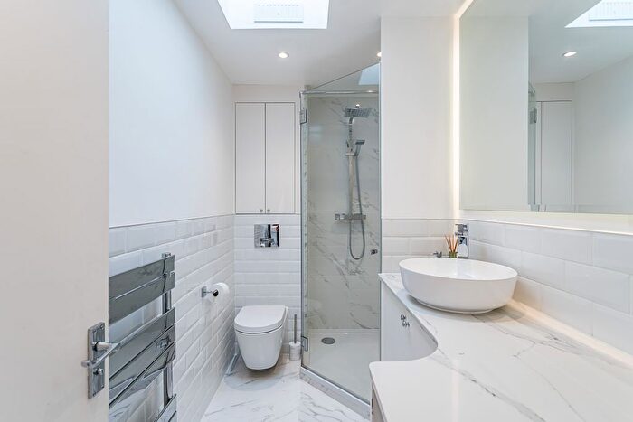 1 Bedroom Flat For Sale In Ifield Road, London, SW10