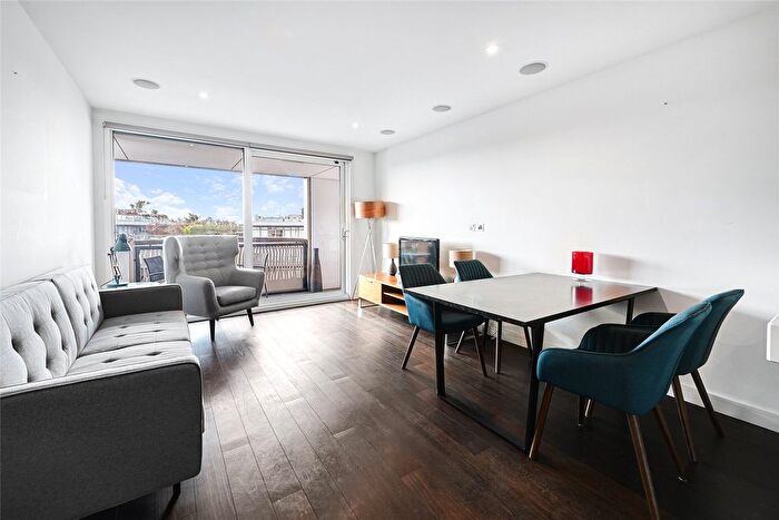 2 Bedroom Flat To Rent In Bramah House, Gatliff Road, London, SW1W