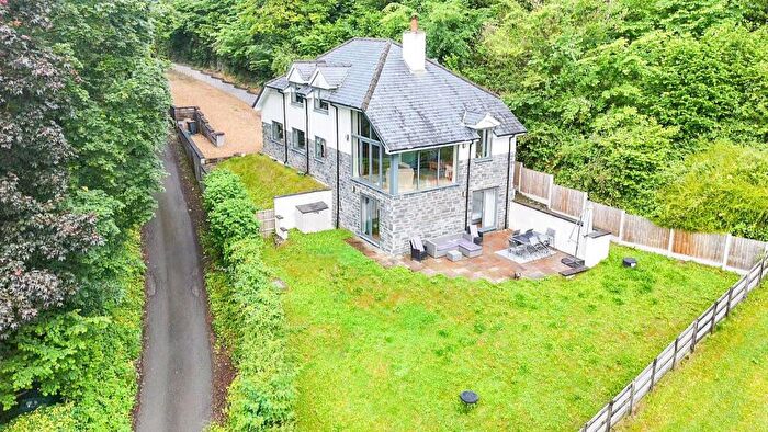 3 Bedroom Detached House For Sale In Quarry Road, Glyn Ceiriog, Llangollen, LL20