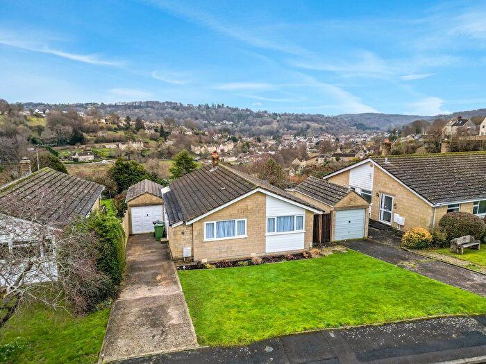 3 Bedroom Detached Bungalow For Sale In Homefield, Shortwood, Nailsworth, GL6