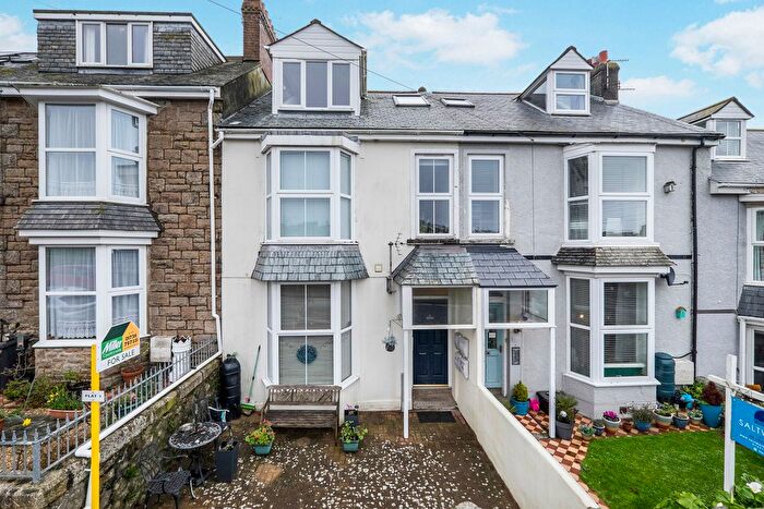 1 Bedroom Flat For Sale In Belmont Terrace, St. Ives, Cornwall, TR26