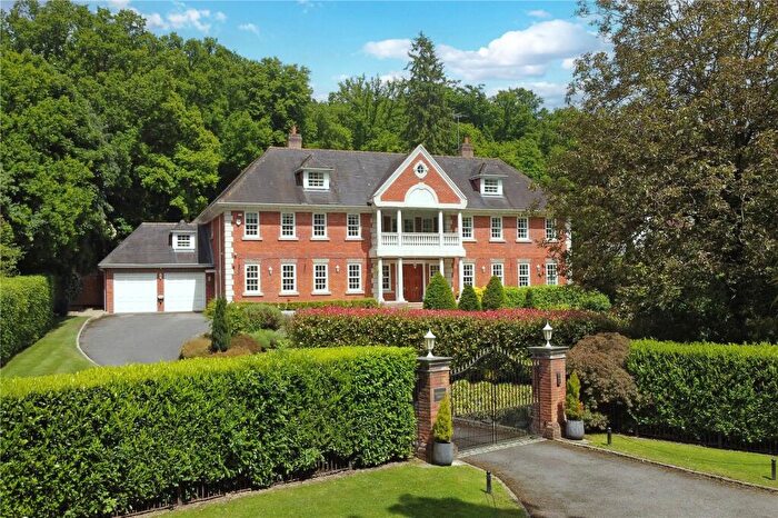 6 Bedroom Detached House To Rent In Long Bottom Lane, Seer Green, Beaconsfield, HP9