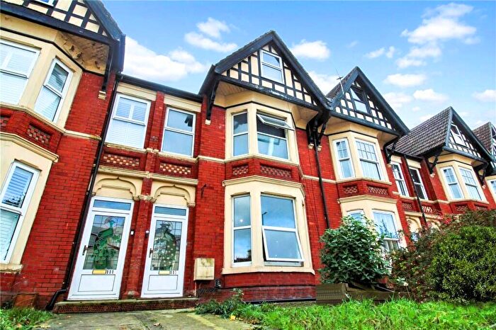5 Bedroom Terraced House For Sale In Bath Road, Old Town, Swindon, SN1